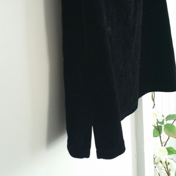 Velvet Top - Picture 3 of 3